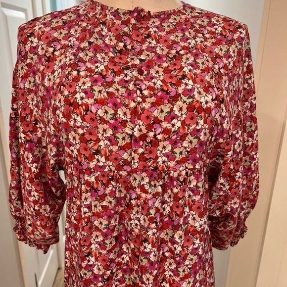 ZARA Floral Dress with Oversized Sleeves - Picture 3 of 12